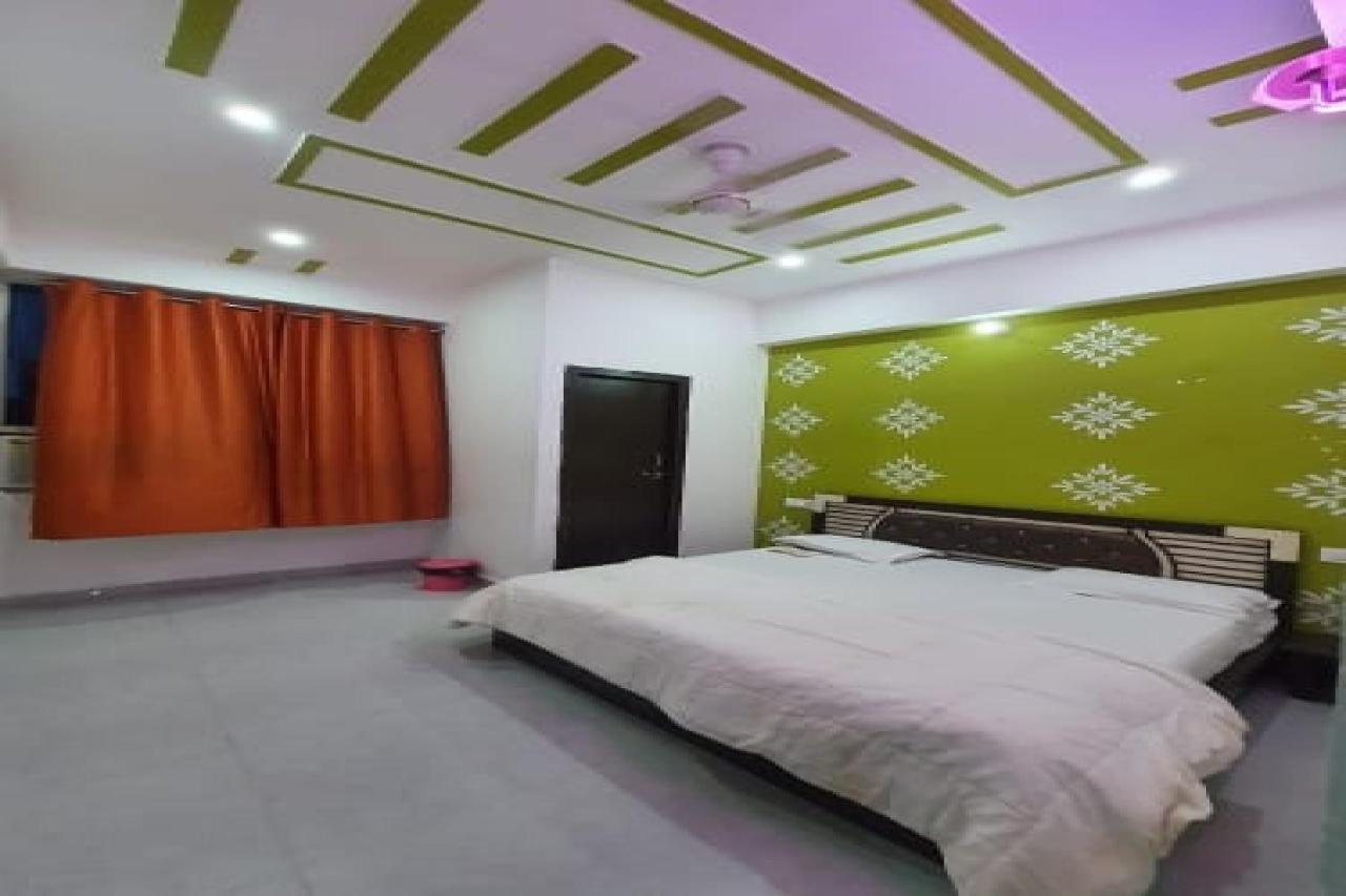Oyo 83936 Chaudhary Guest House Bulandshahr Extérieur photo